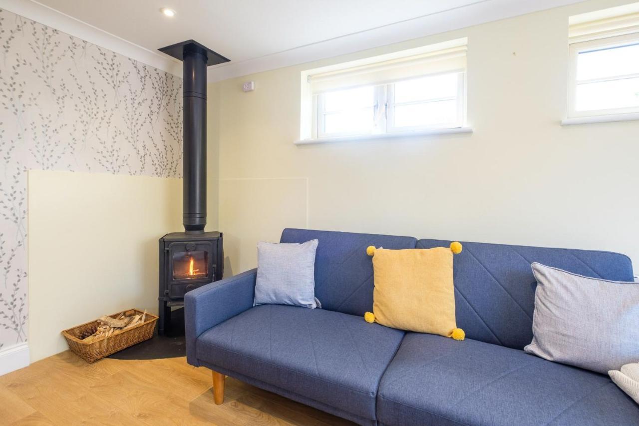 Foxes Lodge Aldringham エクステリア 写真